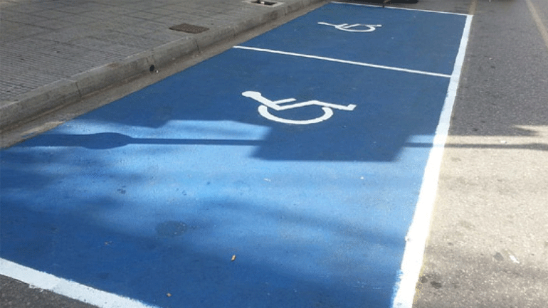 Χανιά: Μπαίνει σε εφαρμογή το σύστημα διαχείρισης θέσεων στάθμευσης  των ΑμεΑ