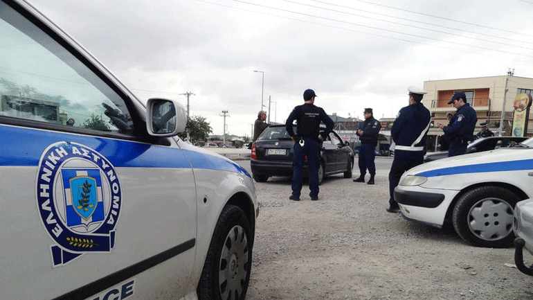 Εξάρθρωση πολυμελούς σπείρας που λήστευε ανήλικους