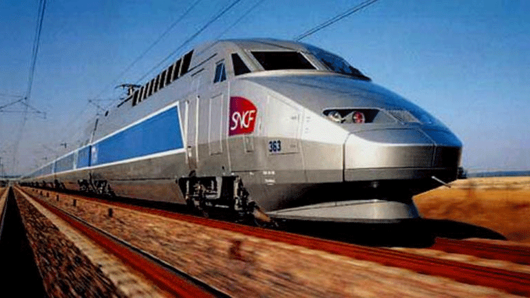 Γαλλία: Τρένο με προορισμό τη Βαρκελώνη παρέμεινε ακινητοποιημένο για έξι ώρες μέσα σε σήραγγα