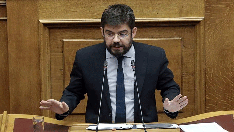 Βουλή: Παραμένει κακούργημα ο βιασμός