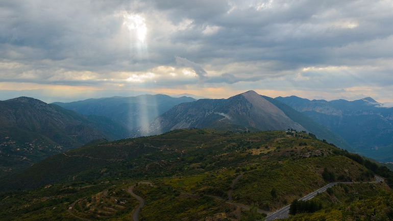 1)Μετά την καταιγίδα 2)Γαλαξίας 3)Ανατολή