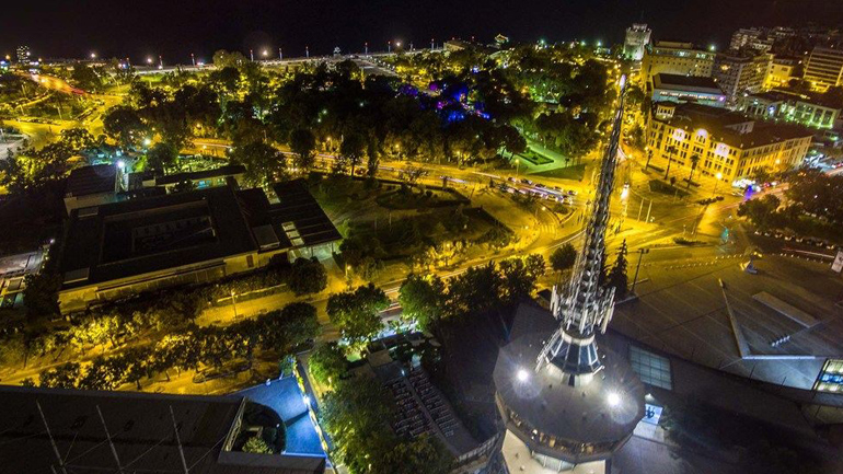 ΝΥΧΤΕΡΙΝΗ ΘΕΣΣΑΛΟΝΙΚΗ