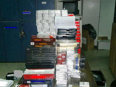 Πωλούσε λαθραία τσιγάρα