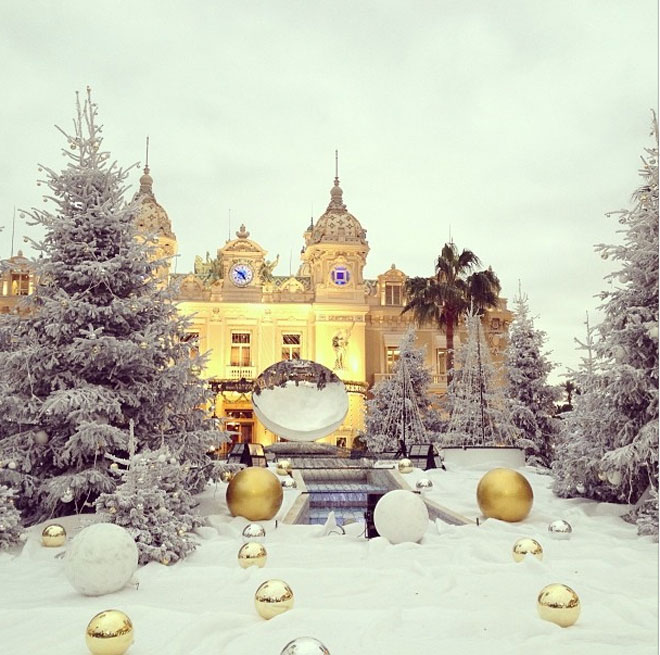 Η πίσω όψη του καζίνο στο Μόντε Κάρλο