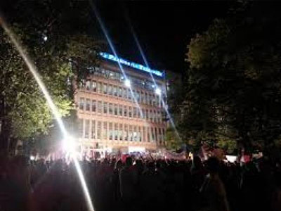 Full Moon Party στο Ραδιομέγαρο