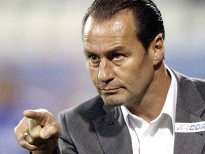 «Κάποιοι στη διοίκηση έπαιζαν περίεργο ρόλο» «Κάποιοι στη διοίκηση έπαιζαν περίεργο ρόλο»