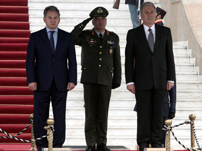 Η αμυντική συνεργασία Ελλάδας-Ρωσίας στο επίκεντρο Η αμυντική συνεργασία Ελλάδας-Ρωσίας στο επίκεντρο