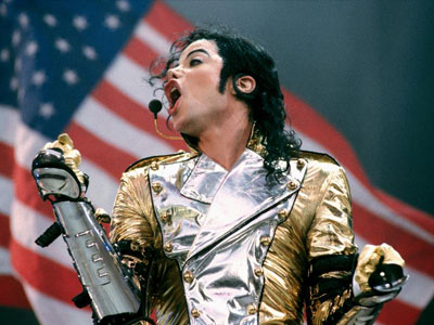 Ο Μάικλ Τζάκσον είναι η πιο πλούσια μετά θάνατον προσωπικότητα