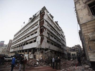 Οργάνωση ακραίων ισλαμιστών ανέλαβε την ευθύνη για τις πολύνεκρες επιθέσεις