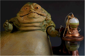 Ο «Jabba the Hutt» καπνίζει ναργιλέ
