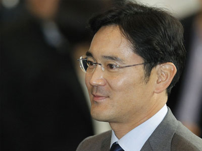 Ποιος είναι ο «εστεμμένος πρίγκιπας της Samsung»