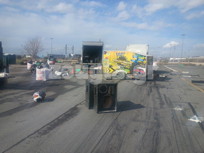 Εμφανή τα σημάδια από τα λάστιχα στην πίστα