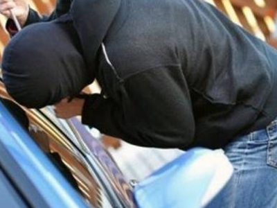 Θεσσαλονίκη: Εξιχνιάστηκαν διαρρήξεις οχημάτων