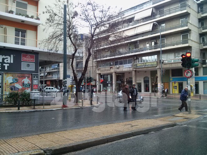 H εικόνα στη συμβολή των οδών Πατησίων και Γαλατσίου στις 10.00 το πρωί