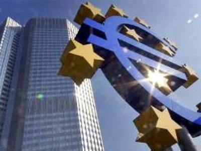 Αμετάβλητα αναμένονται τα επιτόκια της ΕΚΤ