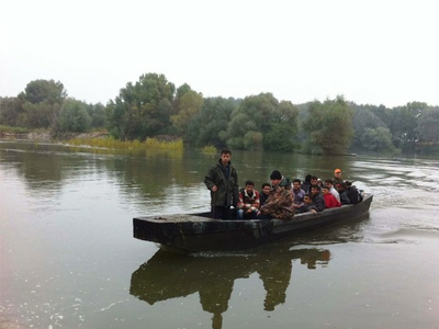 Απεγκλωβίστηκαν εννέα μετανάστες από τον ποταμό του Έβρου