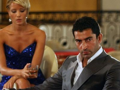 Σήμερα στο «Ezel»