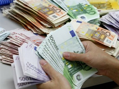 Με αυξημένο επιτόκιο δανείστηκε η Ιταλία