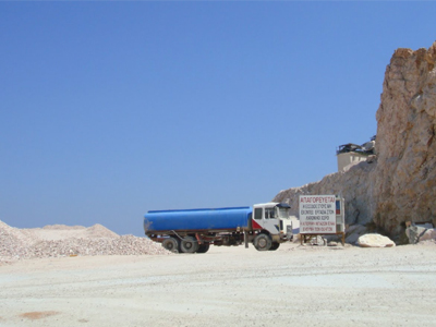 Στον εισαγγελέα 10 συλληφθέντες για παράνομο λατομείο στο Μαρκόπουλο