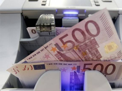 Αναζητώντας 1 δις ευρώ