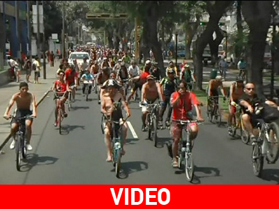 Γυμνή ποδηλατοπορεία στο Περού