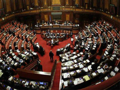 Ιταλία: Υπεξαίρεση-μαμούθ από ταμία κόμματος