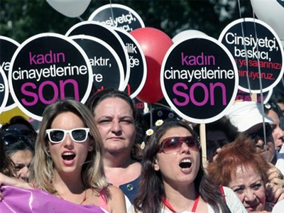 Τουρκία: Το κράτος θα ενημερώνει με sms για τις εγκυμοσύνες