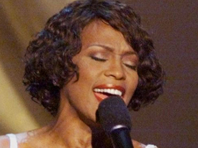 Στο New Jersey η σορός της Houston