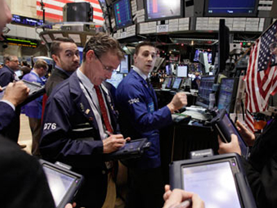 FXCM: Σε απόσταση αναπνοής από τα ιστορικά υψηλά ο Dow Jones