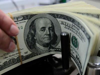 Δυνατές αγορές δολαρίου από τους επενδυτές