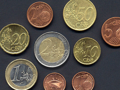 Σε νέα υψηλά το ευρώ