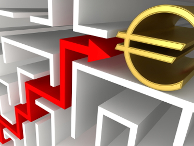 Ενισχύεται το ευρώ