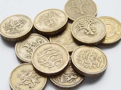 FXCM: Εντυπωσιακό «γύρισμα» της στερλίνας