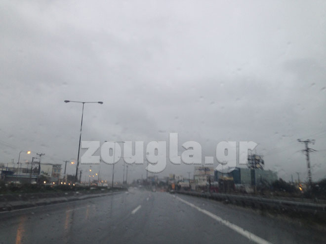 Εικόνα από την Ε.Ο. Αθηνών - Λαμίας στο ύψος της Λυκόβρυσης