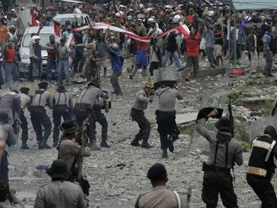 Νότια Αφρική: Δύο ακόμα νεκροί αστυνομικοί