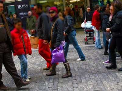 Χριστουγεννιάτικοι ρυθμοί στην αγορά