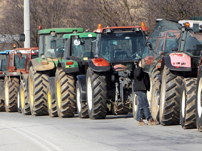 Ολοκληρώθηκε η διαμαρτυρία των αγροτών στα διόδια