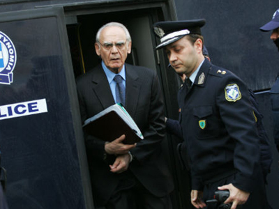 Νέα πυρά από τον Άκη