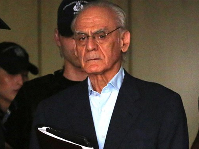 Επέστρεψε στη δίκη ο Άκης