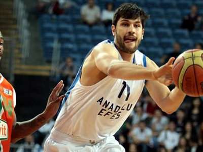 Στη Γαλατά ο Ακιόλ