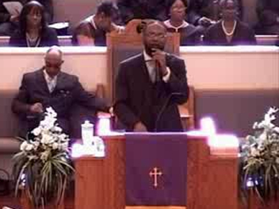 ΗΠΑ: Πάστορας αποκάλυψε ότι έχει AIDS και ότι είχε κοιμηθεί με μέλη της εκκλησίας