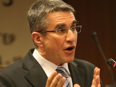 Στη Γερμανία για θέματα δημόσιας περίθαλψης