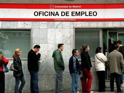 Επίπεδα-ρεκόρ της ανεργίας στην Ισπανία