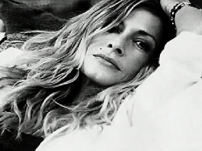 Η Άννα θέλει να ερωτευτεί