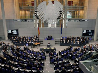 Εγκρίθηκε και από την Άνω Βουλή το Δημοσιονομικό Σύμφωνο