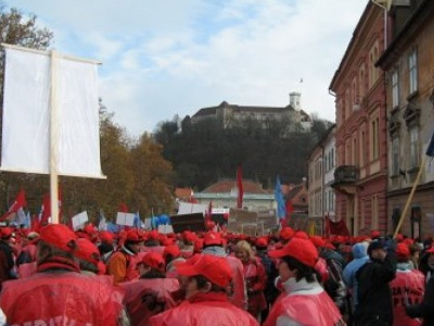 Παραλύει ο δημόσιος τομέας στη Σλοβενία