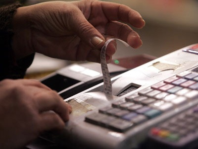 Σε ισχύ η ρύθμιση «δεν πληρώνω χωρίς απόδειξη» Σε ισχύ η ρύθμιση «δεν πληρώνω χωρίς απόδειξη»