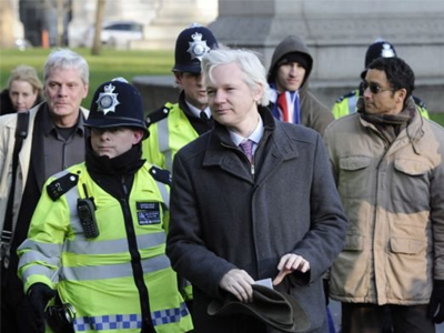 Ασάνζ: Ετοιμάζει την πολιτική του κάθοδο στην Αυστραλία