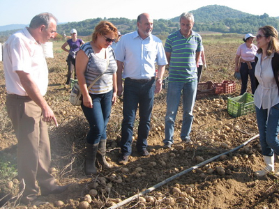 Πενήντα γεωπόνους προσλαμβάνει ο ΕΛΓΑ