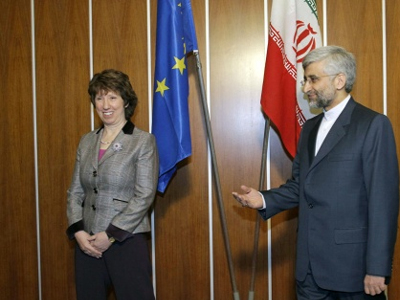 Νέα συζήτηση για τα πυρηνικά πρότεινε στο Ιράν η Κ. Άστον